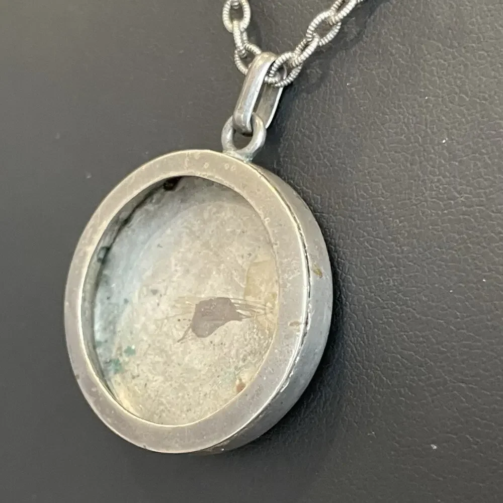Antique Vintage Sterling Silver Round Glass Photo Locket With Chain READ